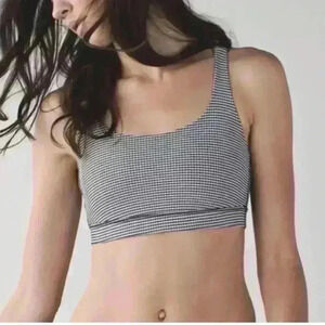RARE Lululemon Energy Bra in Tiny Teeth Print Houdstooth Size 2